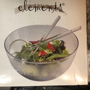 Salad bowl with matching servers